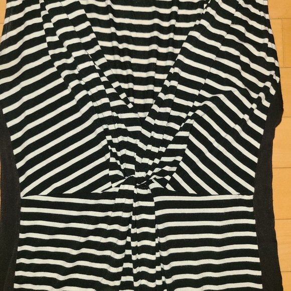 Vince Camuto Stripe Knot Tank S - Picture 2 of 2